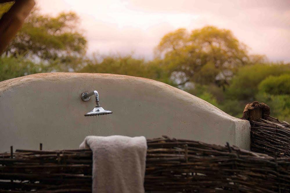 Sanctuary Swala Hotel Babati Exterior foto